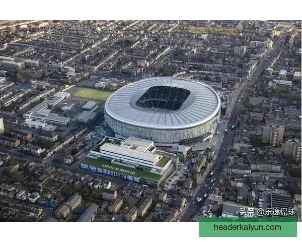 欧洲杯前夕，多特信号公园的气氛愈发热烈，球迷表现备受关注